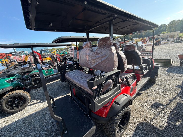 #652-•-future-6-seater-electric-off-road-golf-cart-image-3