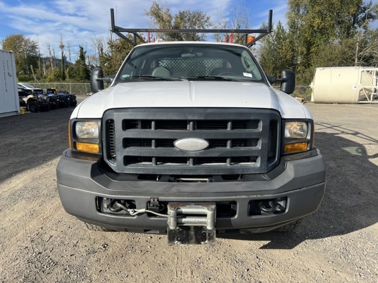 2006-ford-f350-image-21
