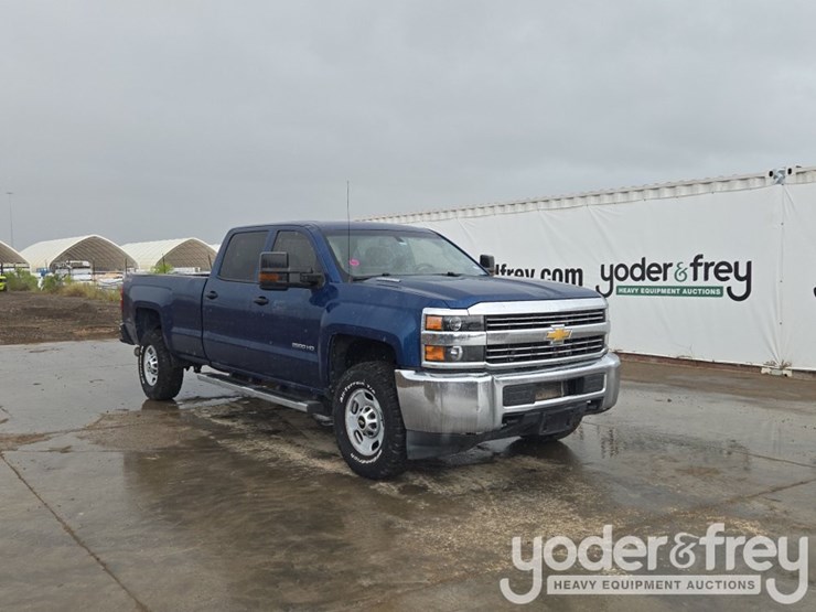 2015-chevrolet-silverado-2500-image-7