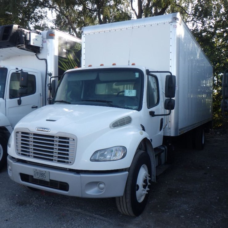 2019 FREIGHTLINER M2 106