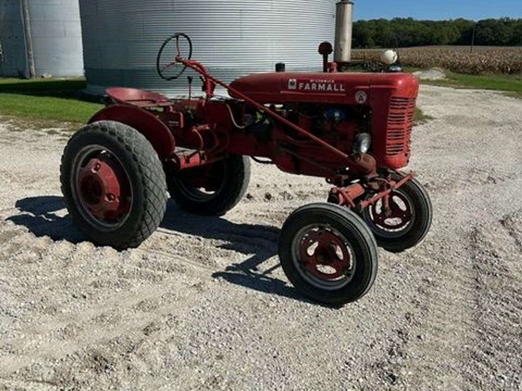farmall-super-a-image-1