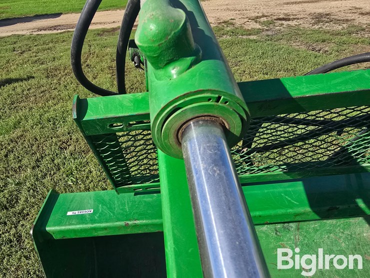 john-deere-7-image-16