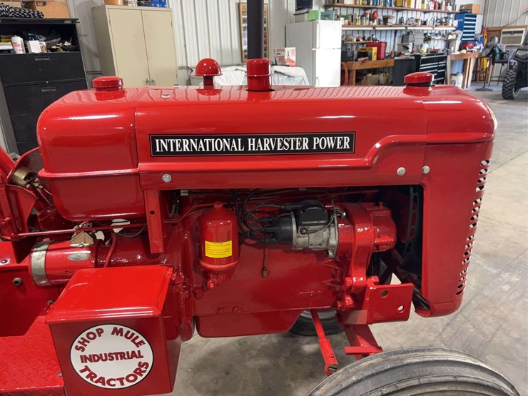 international-harvester-shop-mule-image-22