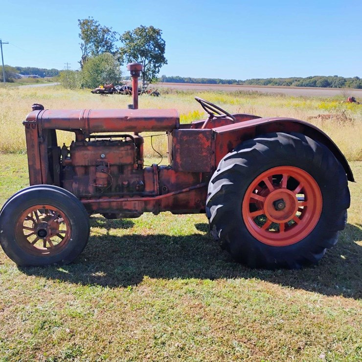 1930 Allis Chalmers Model U