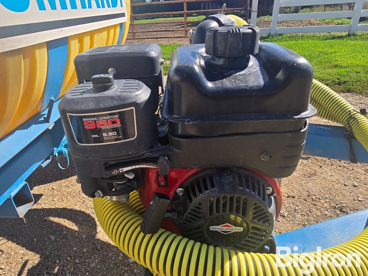 blumhardt-wagon-master-pull-between-fertilizer-tank-w/pump-image-19