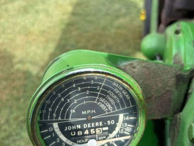 1955-john-deere-50-image-11