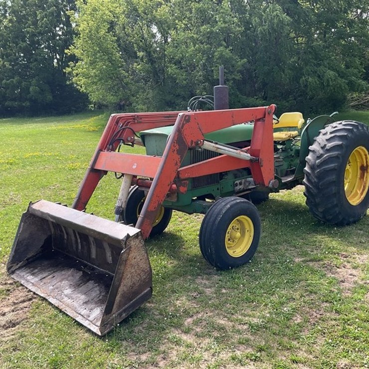 1974 JOHN DEERE 2030