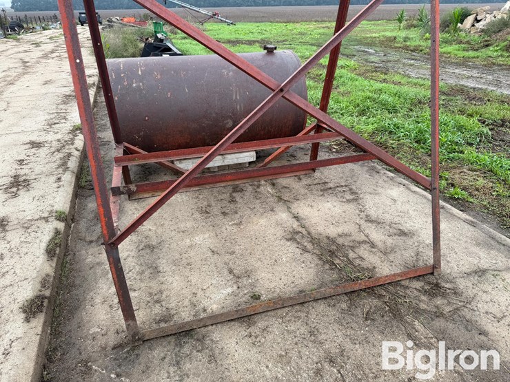 300-gal-fuel-tank-w/stand-image-18