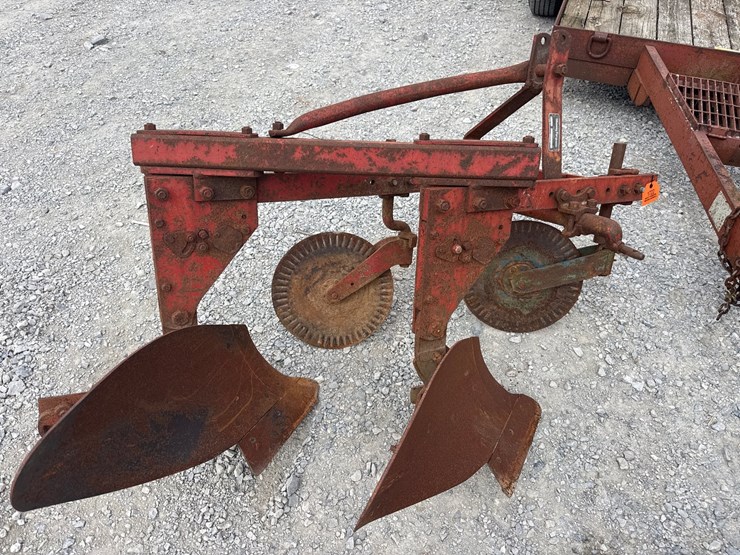massey-ferguson-43-image-1