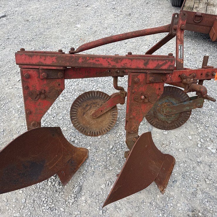 MASSEY-FERGUSON 43
