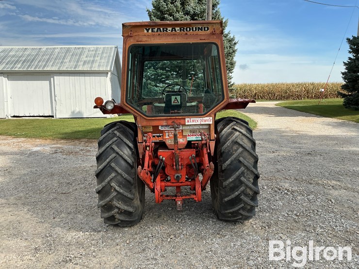 1969-allis-chalmers-180-tractor-w/-loader-image-6