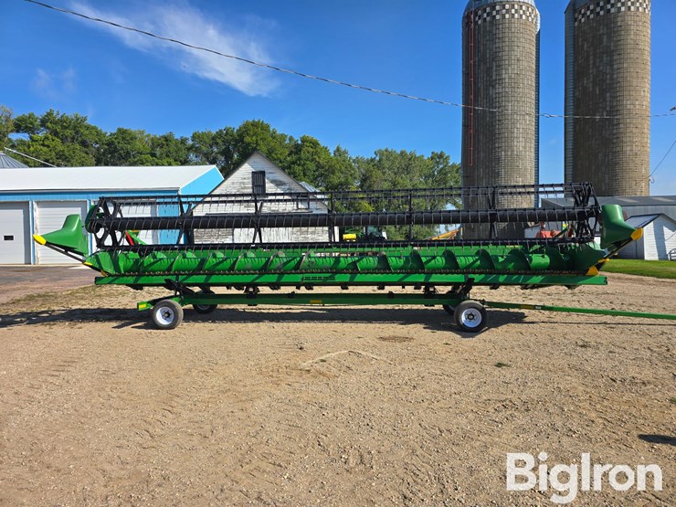 2015-john-deere-630f-image-2