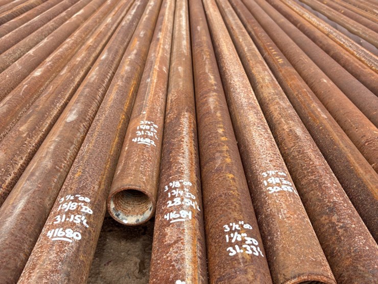 3-3/8”od-x-1-3/4”id-x-28.54’l-slick-drill-collar-w/-2-3/8if-connections-image-2