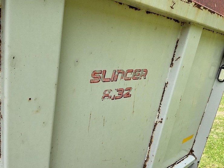 2009-kuhn-knight-8132-image-9