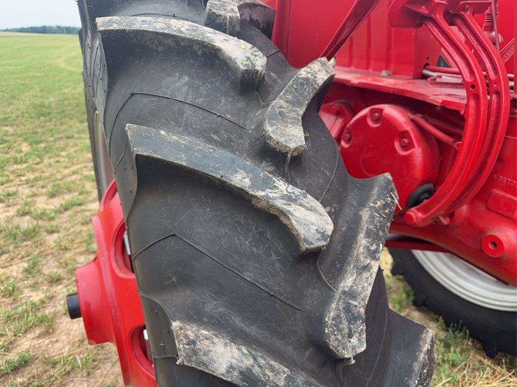 farmall-560-diesel-hi-clear-image-18