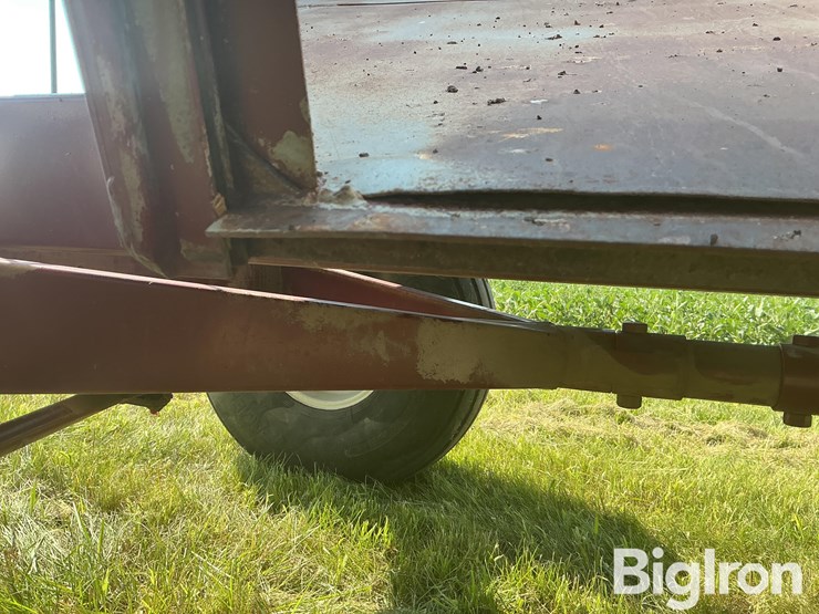 m&w-little-red-wagon-image-18