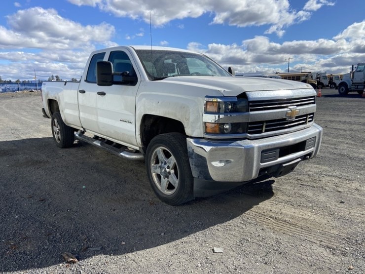 2016-chevrolet-silverado-2500-image-7