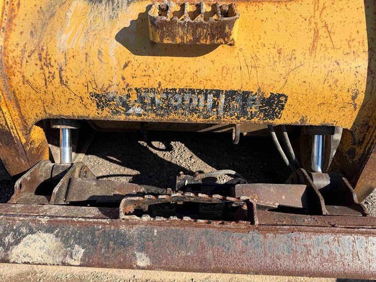 caterpillar-297c-image-9