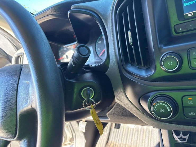 2015-chevrolet-colorado-ext.-cab-pickup-truck-image-13