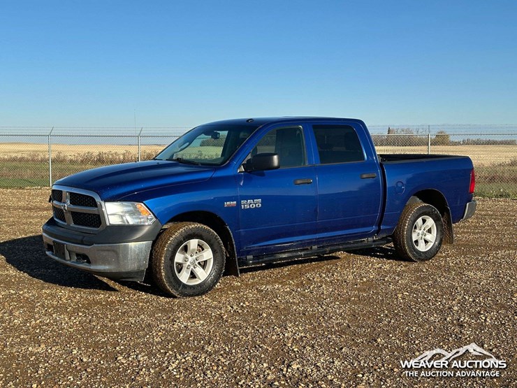 2016-dodge-1500-image-1