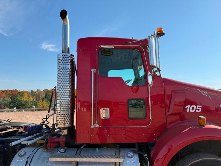 2000-kenworth-t800-image-18