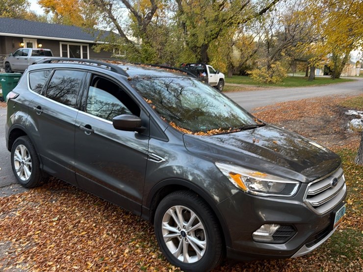2018-ford-escape-image-24