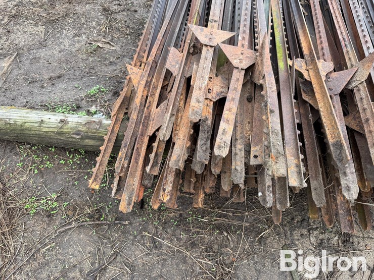 steel-t-posts-image-11