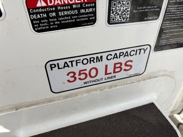 2017-ford-f550-image-23