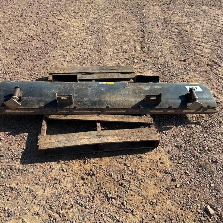 JOHN DEERE 84