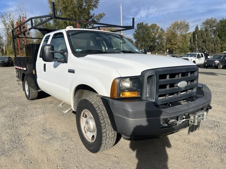 2006-ford-f350-image-2