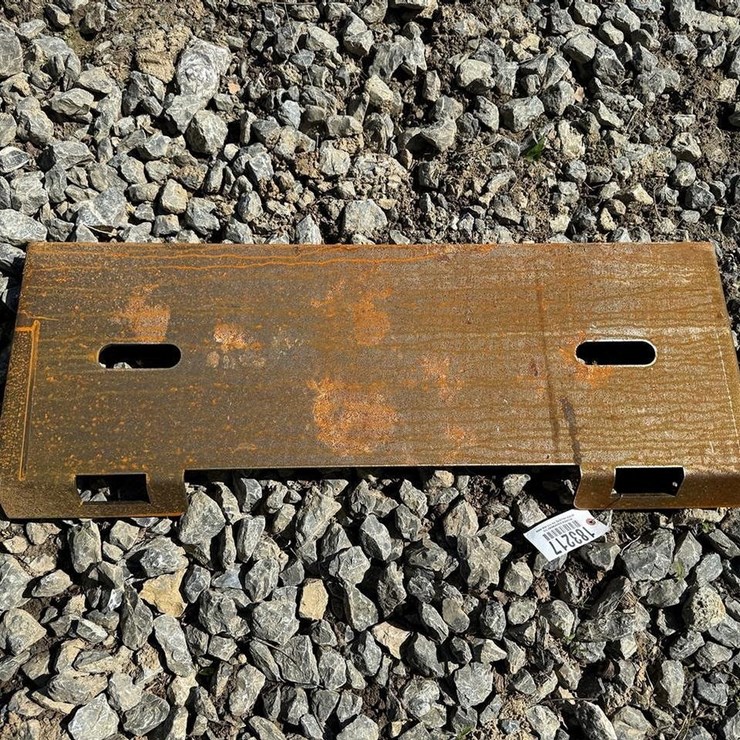 Skid Steer Mounting Plate