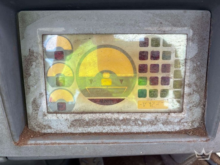 deere-244j-image-22