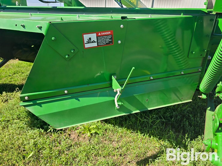2014-john-deere-946-image-16