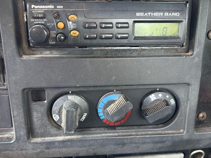 2000-international-4900-image-29
