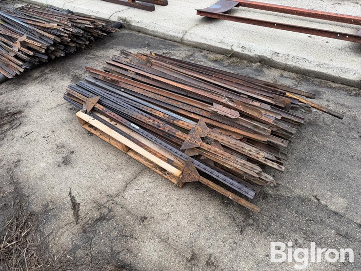 steel-t-posts-image-7