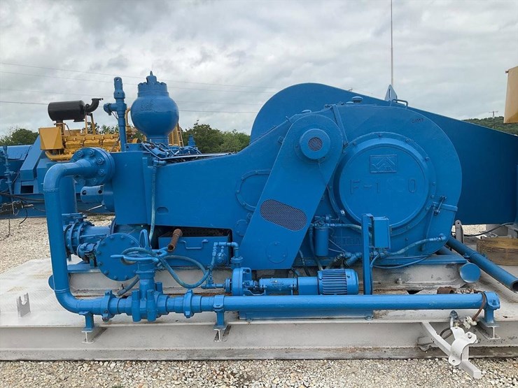 caterpillar-d379-image-6