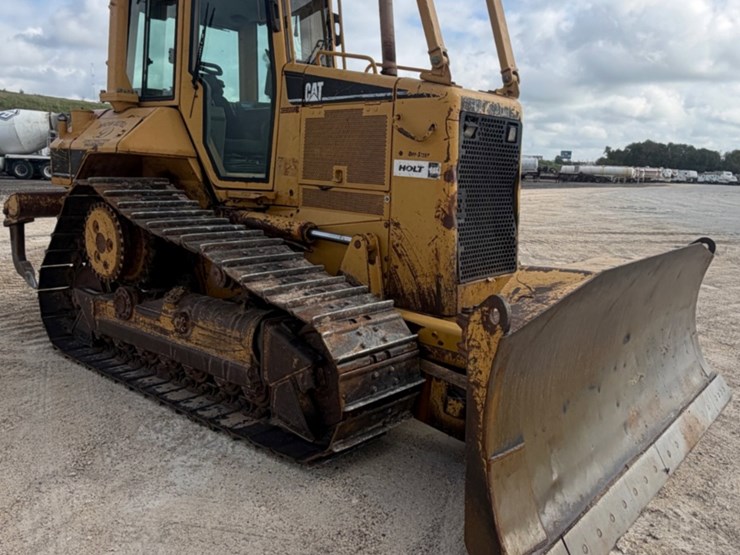 2006-caterpillar-d6n-xl-image-3