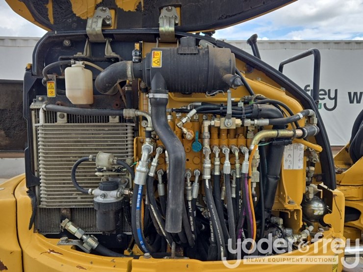2010-caterpillar-303c-cr-image-42