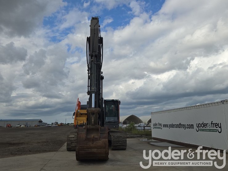 2016-volvo-ec350el-image-8