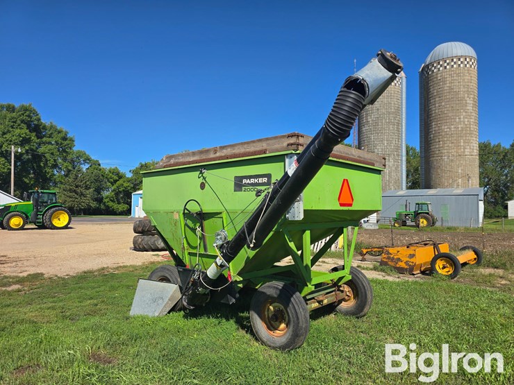 parker-gravity-wagon-w/auger-image-7