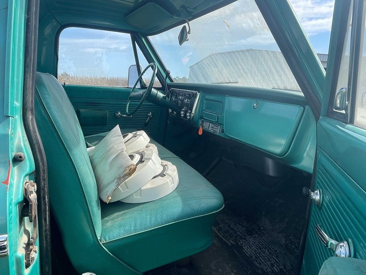 1970-chevrolet-c10-image-55