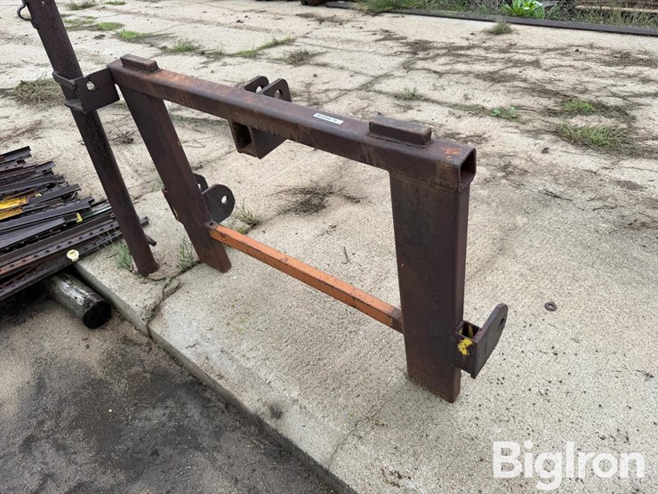 3-pt-frame-rack-image-1