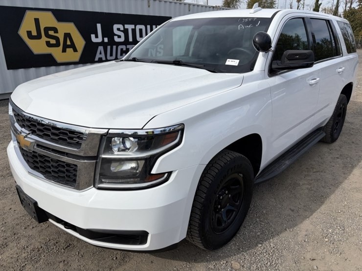 2016-chevrolet-tahoe-image-1