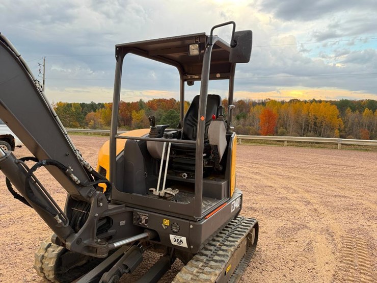 volvo-ecr40d-image-19