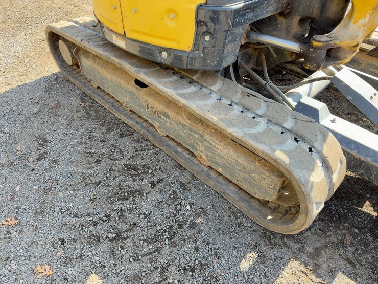 2019-yanmar-vio50-6a-image-19