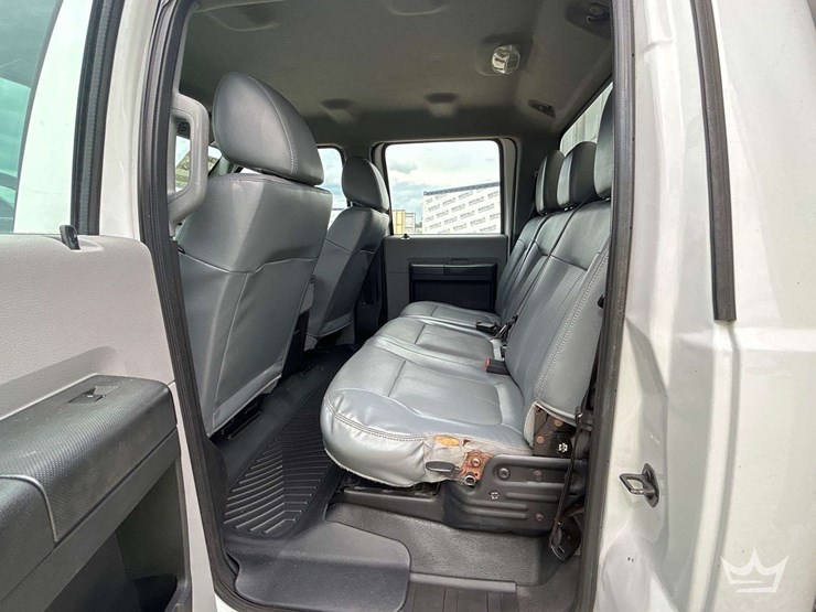 2015-f-450-4x4-crew-cab-aluminum-landscape-dump-truck-image-16