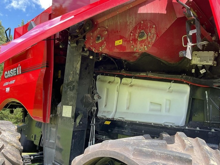 2022-case-ih-8250-image-14