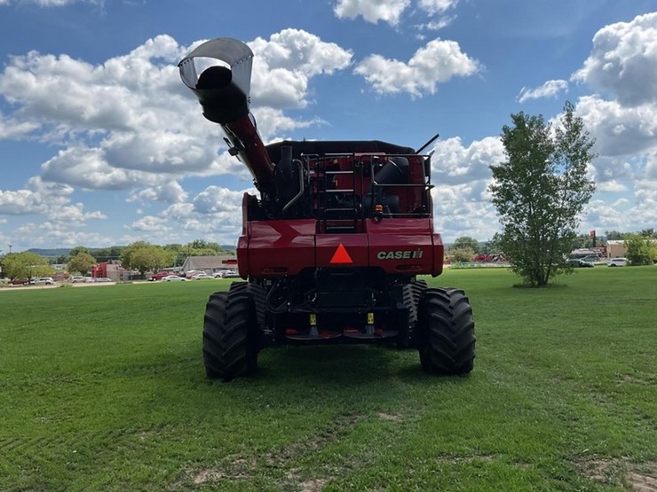 2022-case-ih-8250-image-4