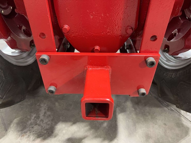 international-harvester-shop-mule-image-56