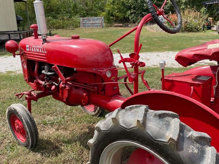 1949-farmall-cub-image-1